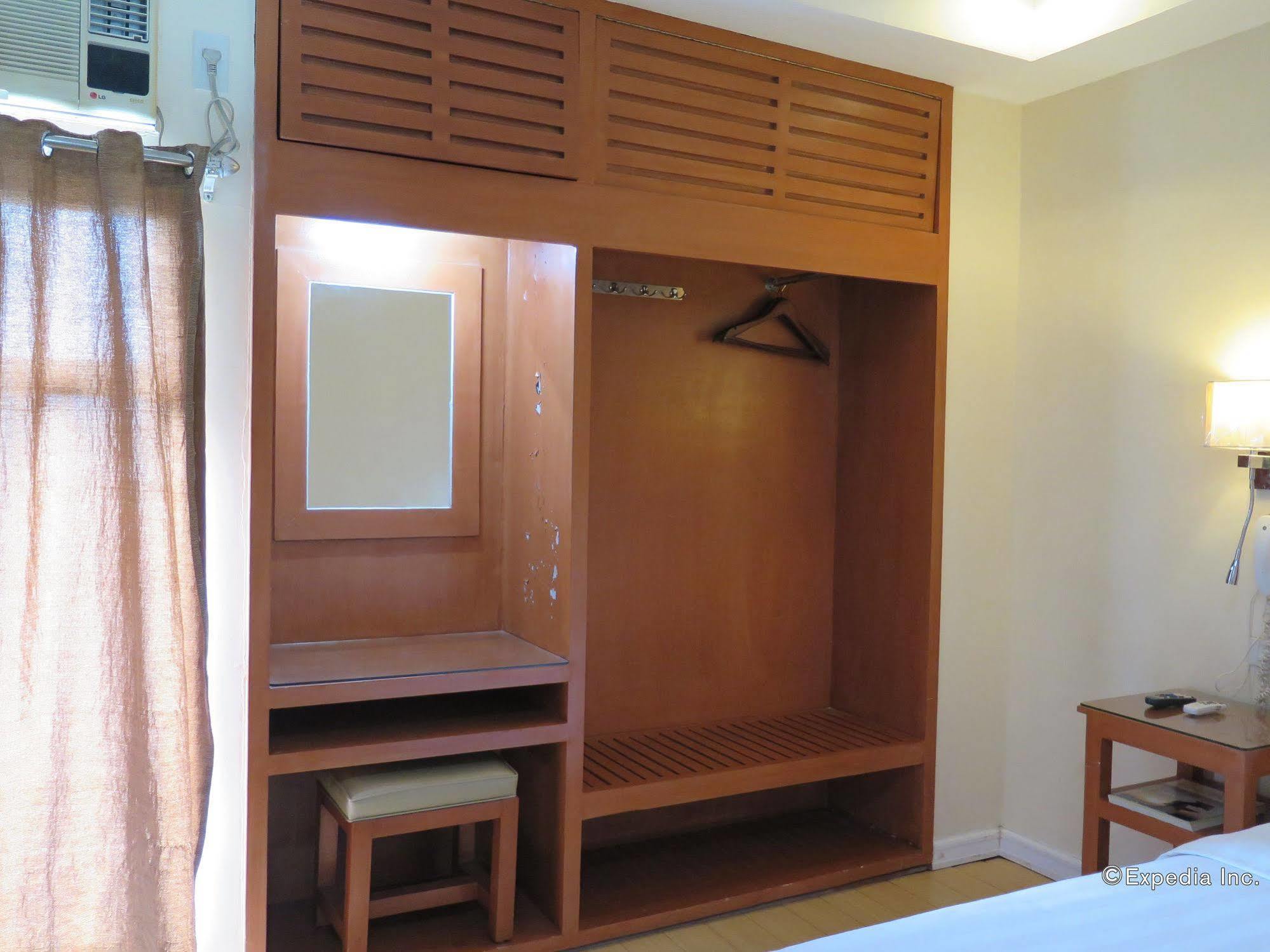 La Gloria Residence Inn Cebu Buitenkant foto