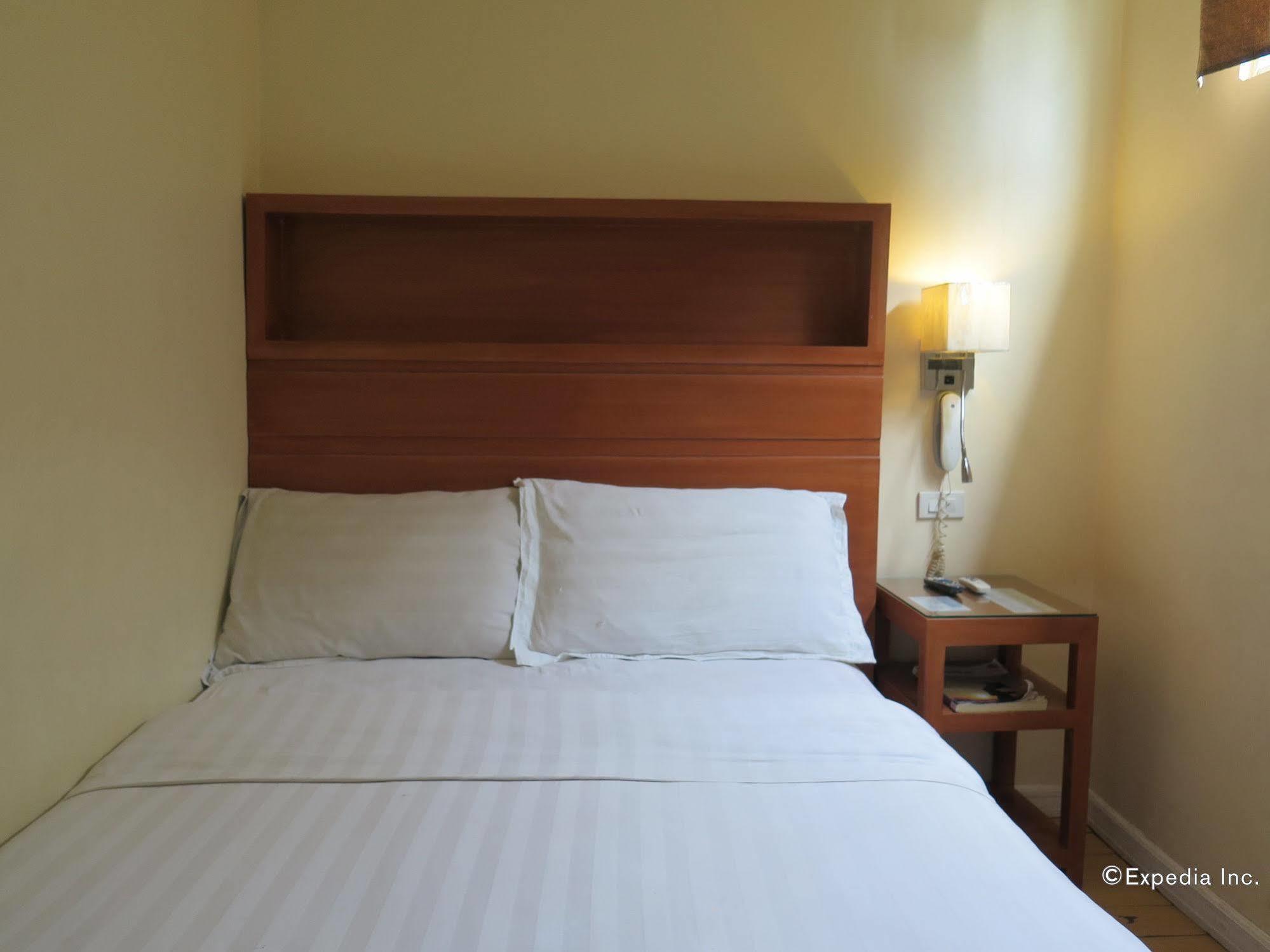 La Gloria Residence Inn Cebu Buitenkant foto